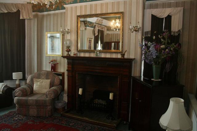 The Knoll Guesthouse Newport  Dış mekan fotoğraf
