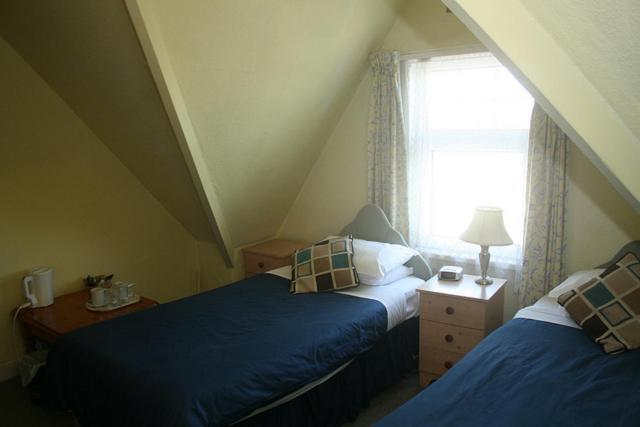 The Knoll Guesthouse Newport  Dış mekan fotoğraf